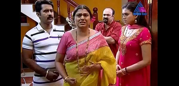  Chitra Shenoy Mallu Cini Serial Actress